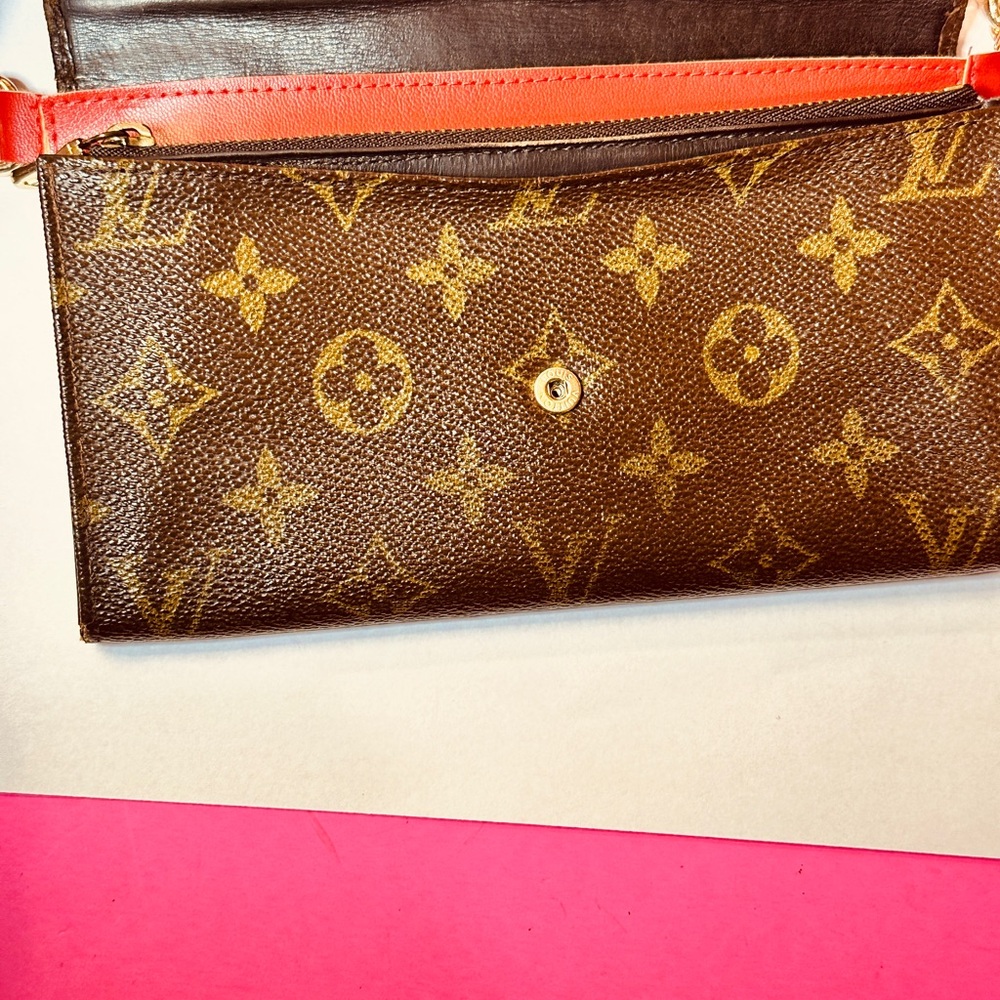Louis Vuitton Sarah Vintage Monogram Wallet 80s edition - Picture 7 of 16